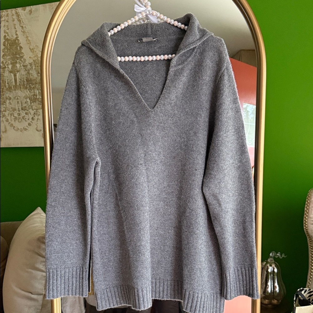 Ann Taylor 100% Cashmere Gray V-Neck Hoodie Sweater XXL